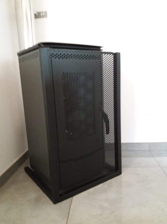 71179351_381437355883036_8476378332458385408_n