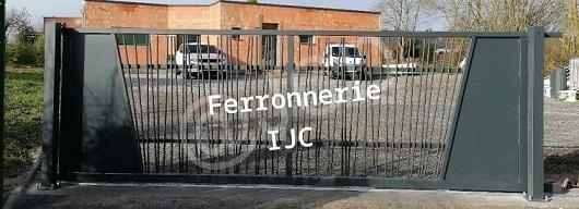 95365432_597437647797091_1137653333956231168_n