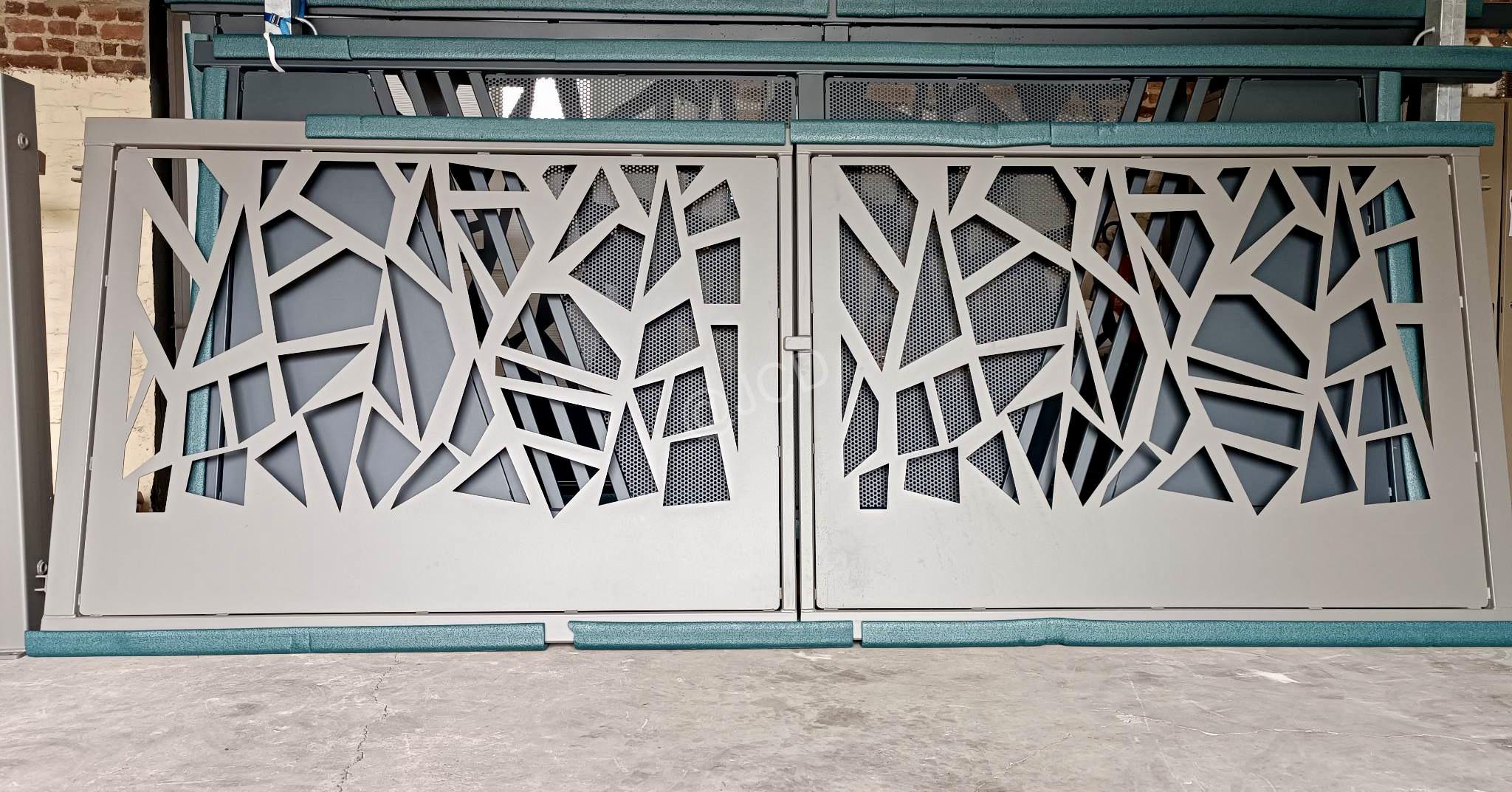 portail-double-battant-graffiti-thermolaque-promotion