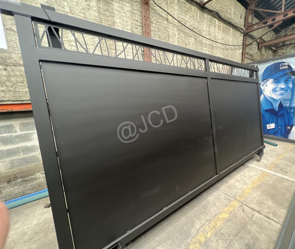 7D3168D6-460D-4759-9CDC-CA25BCA2C62B_1_105_c